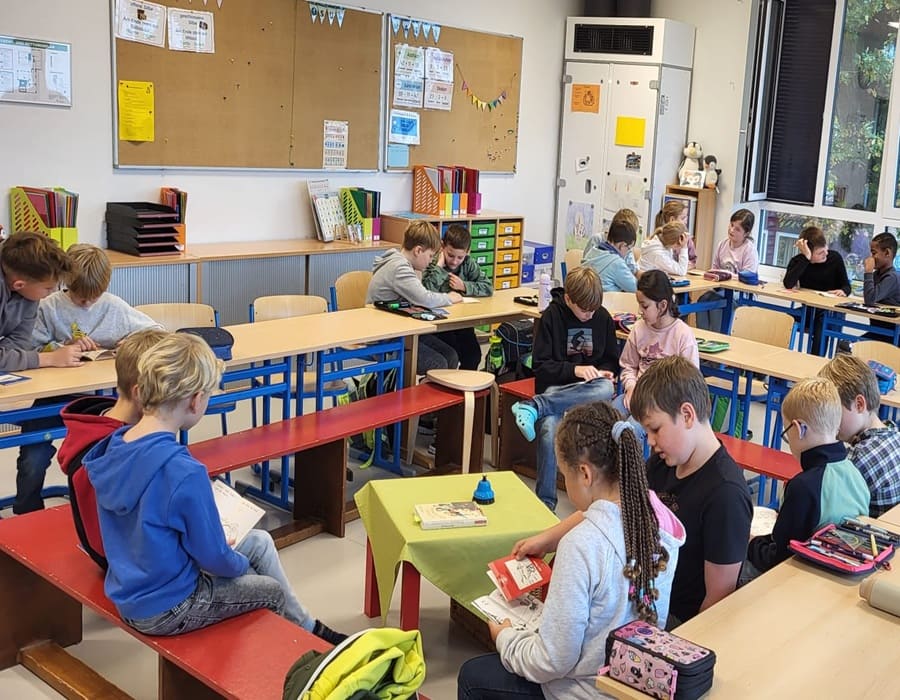 Patenstunde 1b und 4b am 16.10.25 Patenstunde 1b und 4b am 16.10.25
